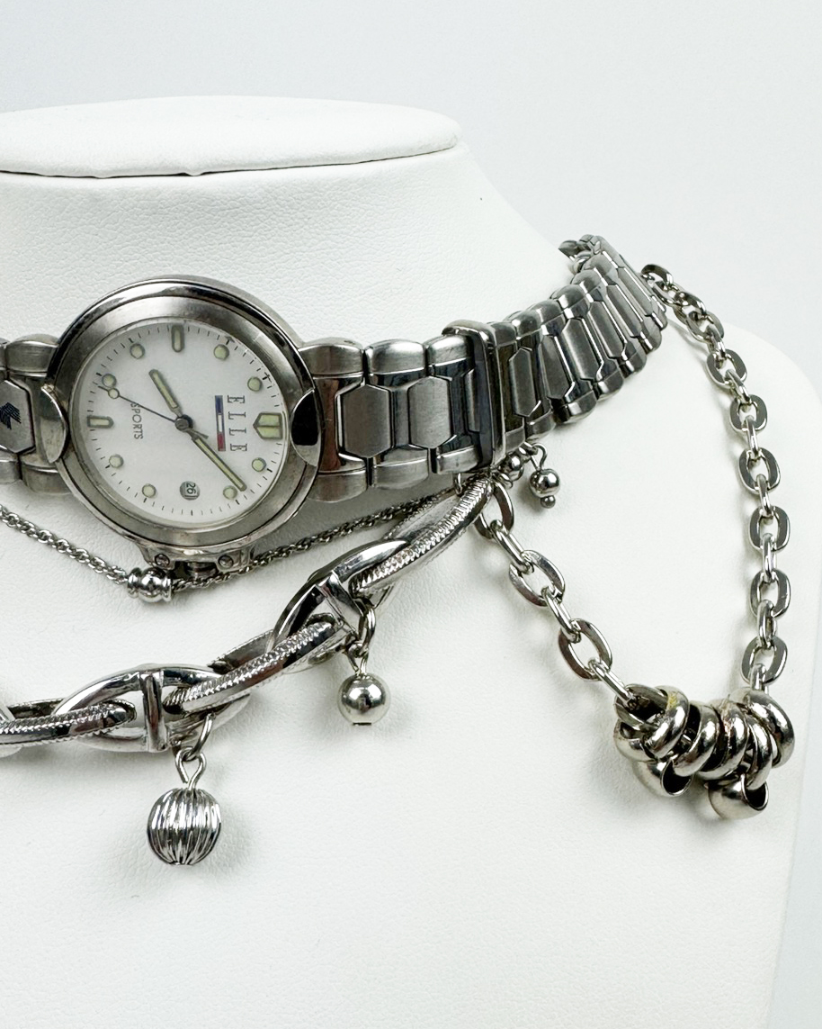 METAL WATCH NECKLACE (for HUH YUNJIN)